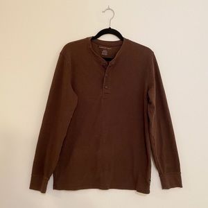 American Eagle Men’s Thermal Henley Size Medium